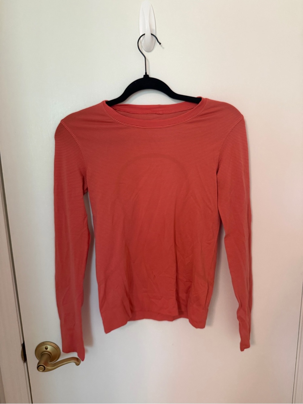 Lululemon long sleeve swiftly tech 6